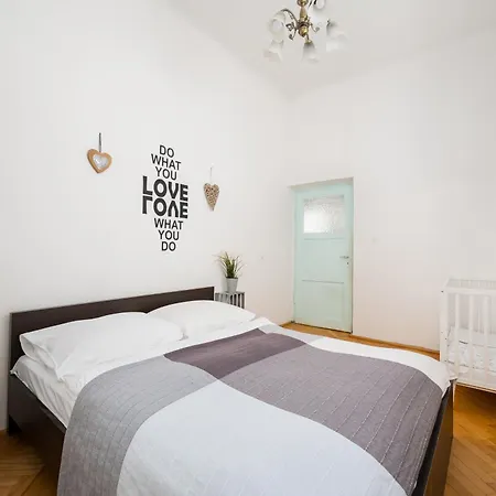 Old Town Heart Apartmán *